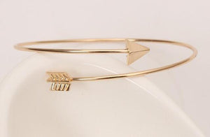 Thin Arrow Bracelet